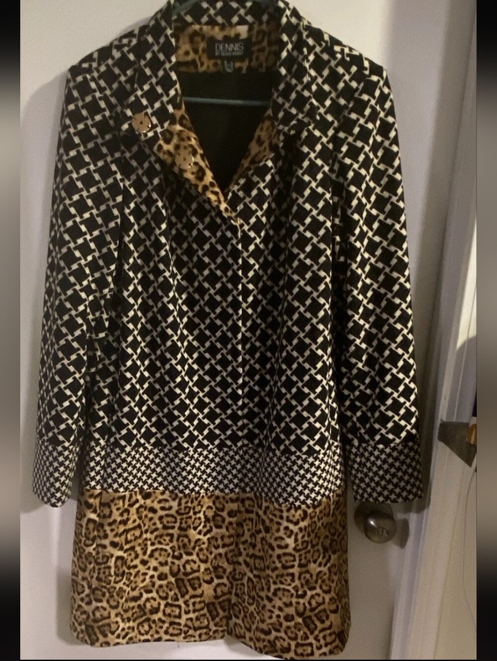 dennis basso Black & Tan Houndstooth Button Trench with Leopard Panel US 14 NWOT - Picture 5 of 6